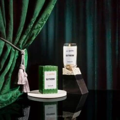 Harry Potter Slytherin™ Candle -Homesick Fragrance Sales HMS.HarryPotter.PDP .Slytherin.2