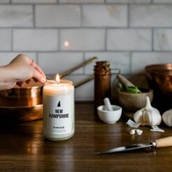 New Hampshire Candle -Homesick Fragrance Sales HMS.NewHampshire.Candle.Ecom .3