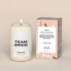 Team Bride Candle -Homesick Fragrance Sales HMS.TeamBride.Candle.Ecom .1Hover 447a9345 a7db 4043 be8d 68d8a7cbbf22